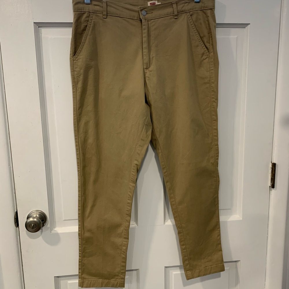 Levi’s Tan Pants